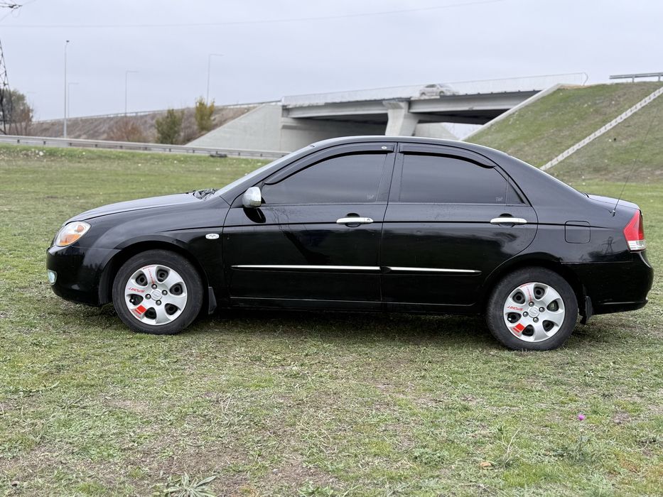 Kia Cerato 1.6 газ бензин 2007г