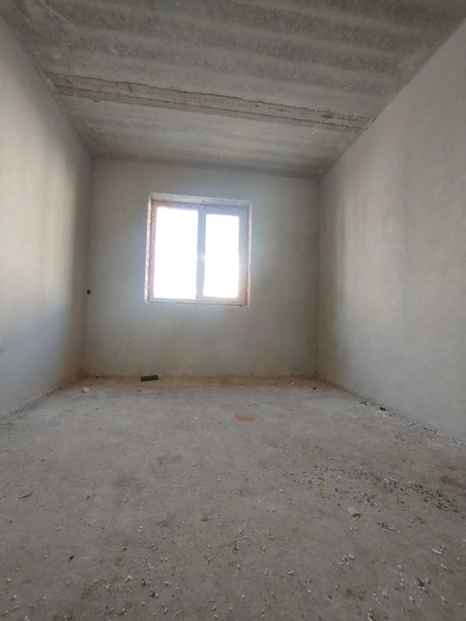 Кутовий, крайній цегляний,будинок,таунхаус.Площа 135м² 2,5ст газ гараж