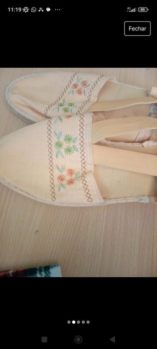 Sapatos cor damasco