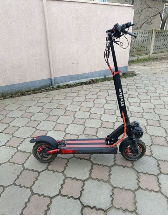 Продам електросамокат