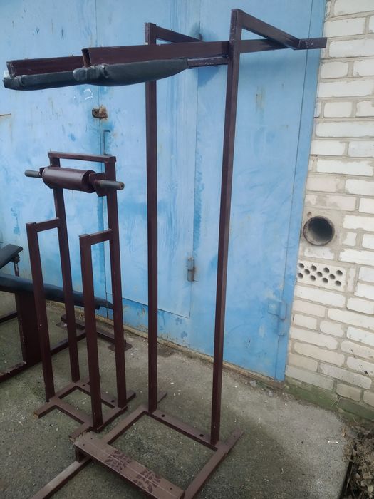 Тренажери для важкої атлетики та фітнеса