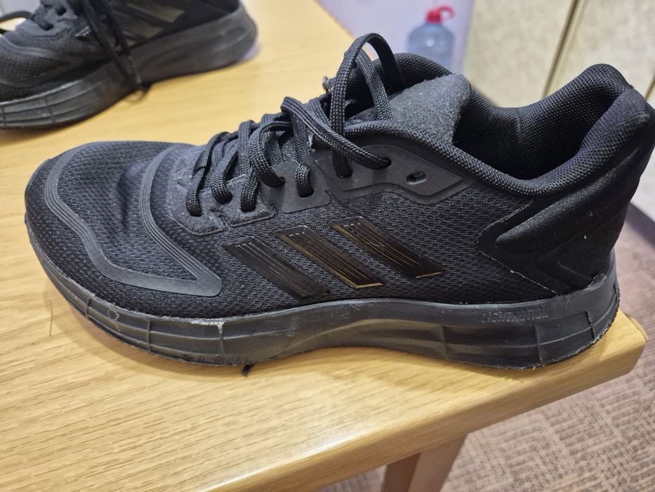 Жіночі кросівки Adidas Light motion  40,5 25cm