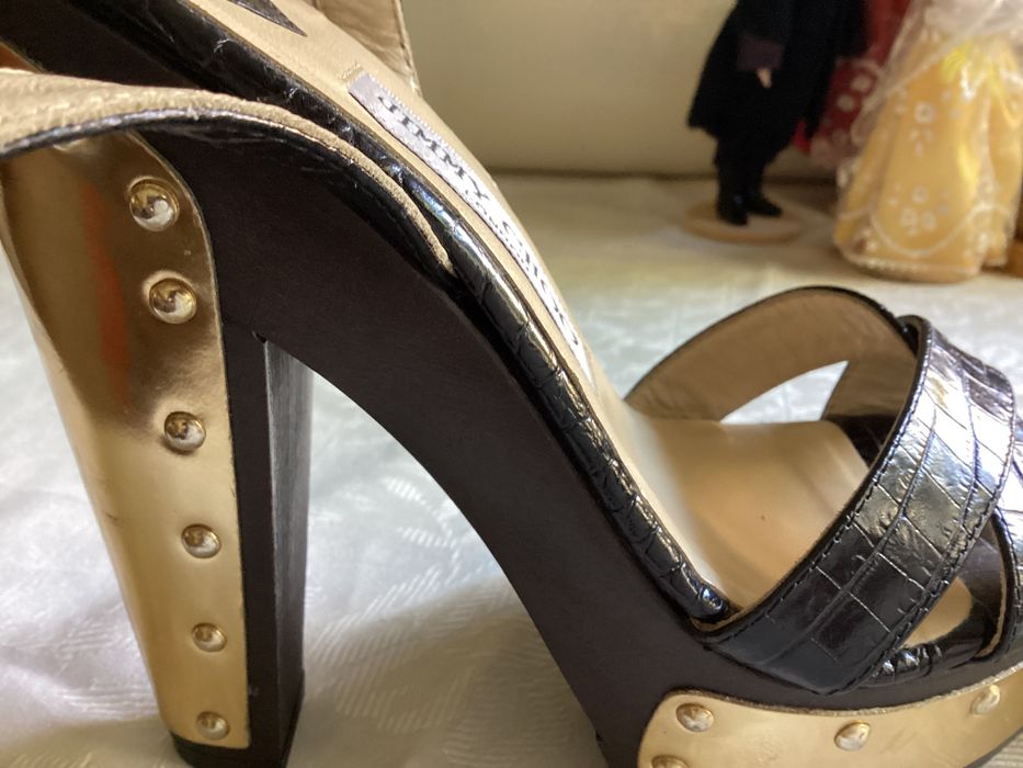 Jimmy Choo buty na obcasie