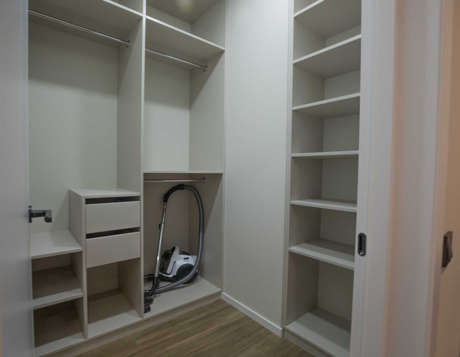 Завжди є світло!Перша здача | 1-кімнатна квартира з гардероб і ванною