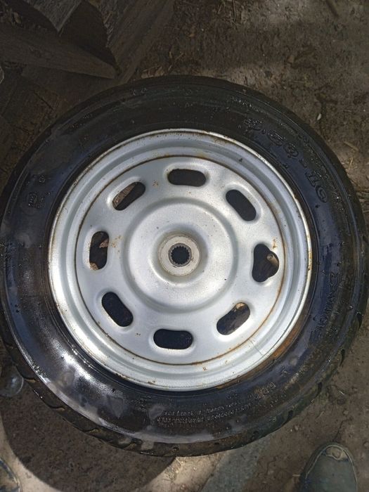 Скутер заднее колесо.