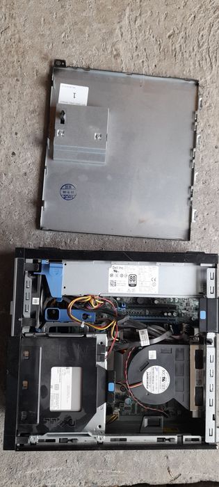 Komputer stacjonarny  Dell optiplex 790