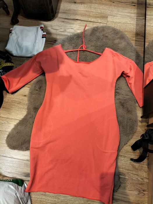 Sukienka dresowa. Rozm S/XS