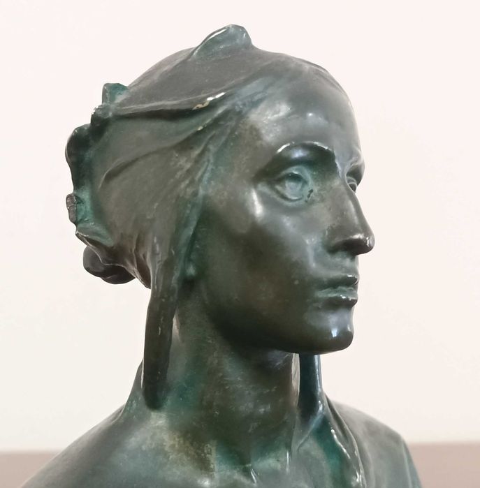 Escultura original - A História - António Teixeira Lopes