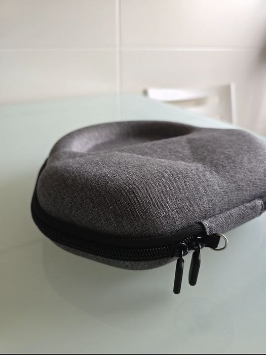 Bolsa rígida hardcase para headset Razer Barracuda