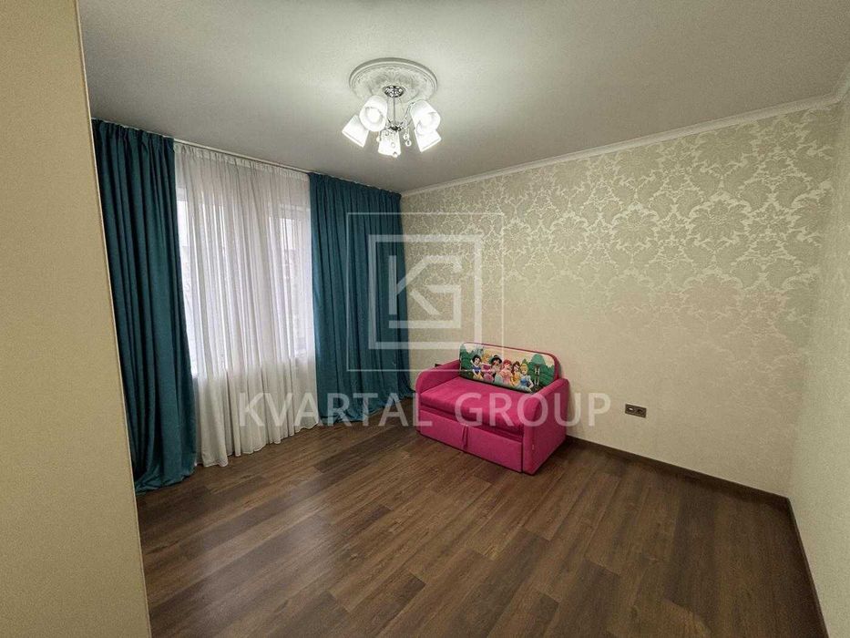 Продаж шикарного 2 поверхового будинку з ремонтом