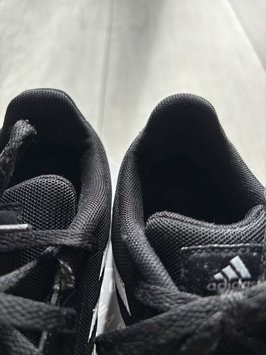 Buty marki Adidas