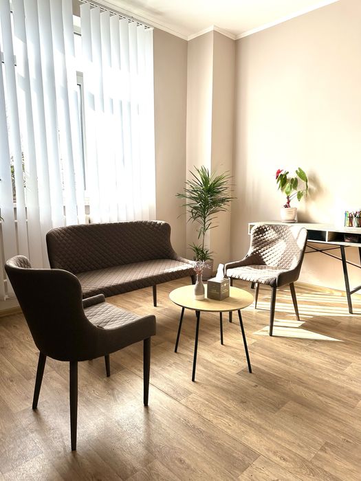 Погодинна оренда кабінету, офісу