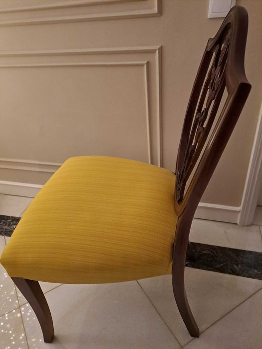 Cadeiras em excelente estado