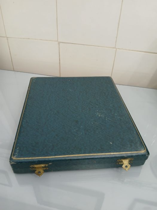 Antigo conjunto de talheres em prata