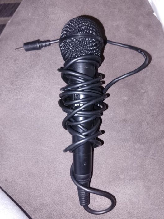 Савбуфер и колонки Sony