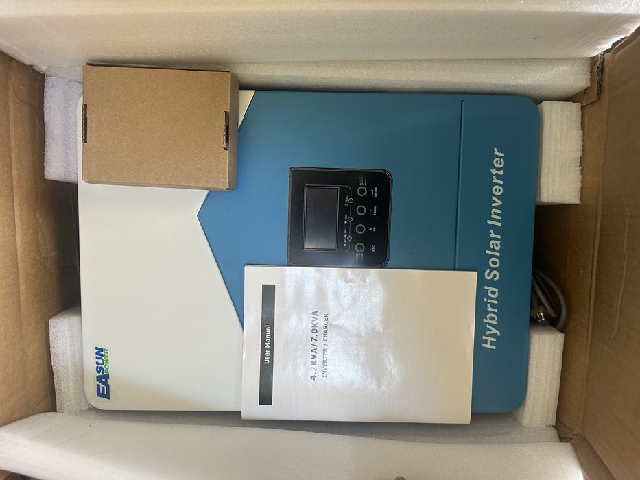 Falownik kW hybrydowy falownik solarny 24V 230V MPPT 120A