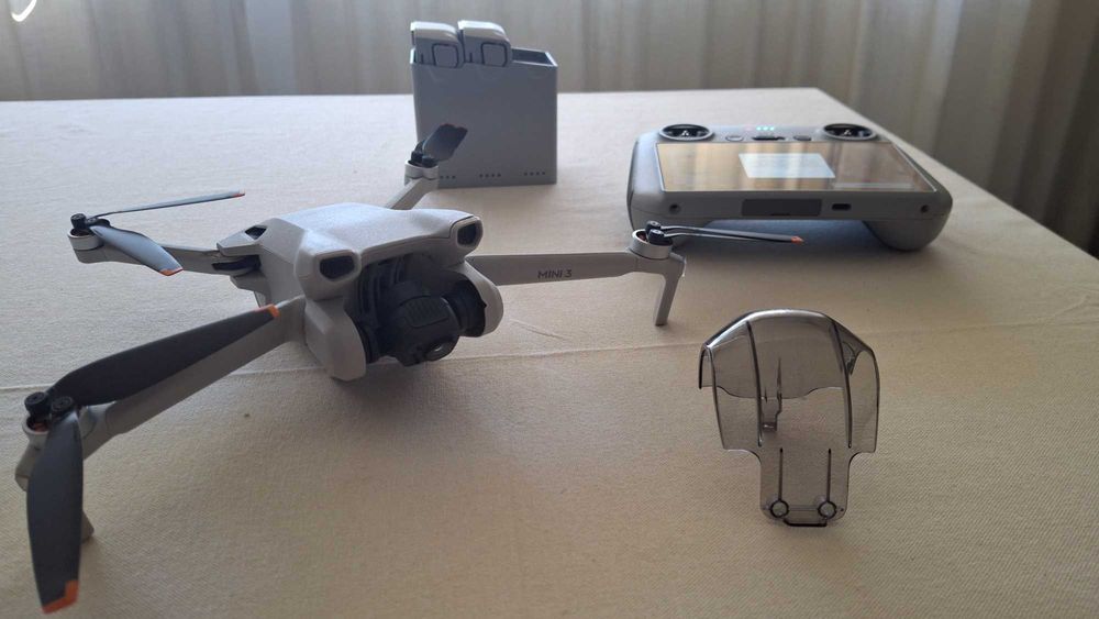 Drone DJI Mini 3 + Acessórios