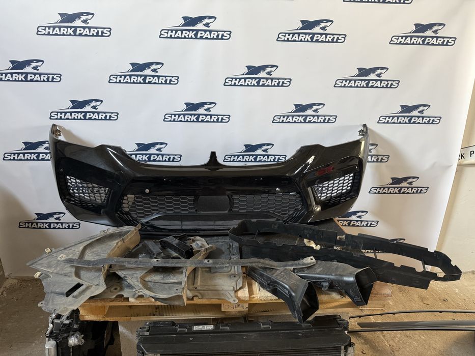 Передній М5 М Пакет Бампер bmw g30 530i 540i