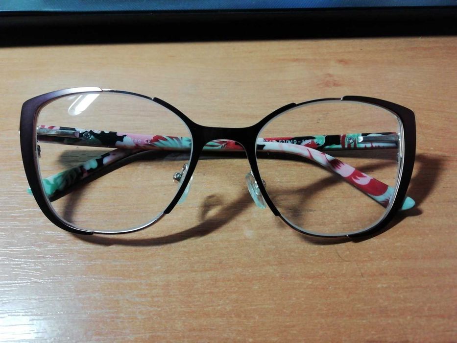 Оправа для очков. Женская модель. Лисички