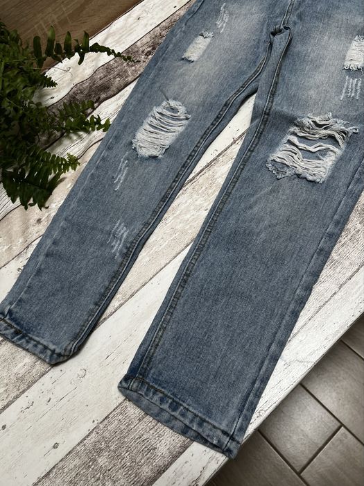 Spodnie, jesns, dzinsy, z przetarciami, wysoki stan, rozmiar M