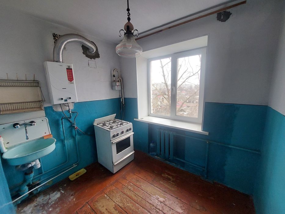 Продажа / обмен 2 комн Космонавтов / Херсонское шоссе  Площадь Победы