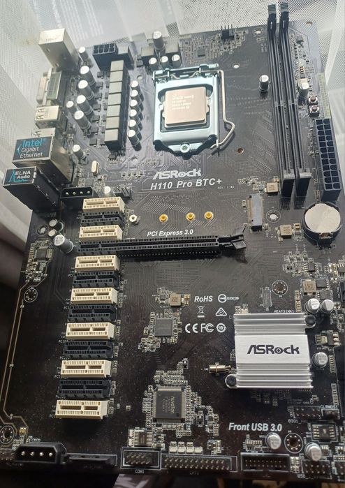 1151 ASRock H110 Pro BTC+ + Xeon E3-1220 v5