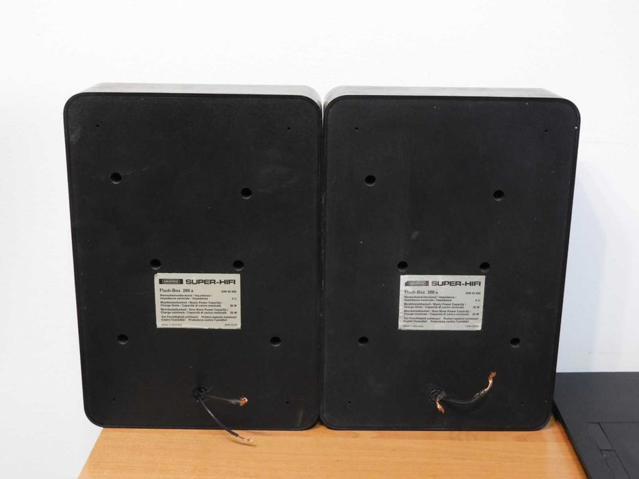 Obudowy kolumn skrzynki Grundig box 280a + zwrotnice