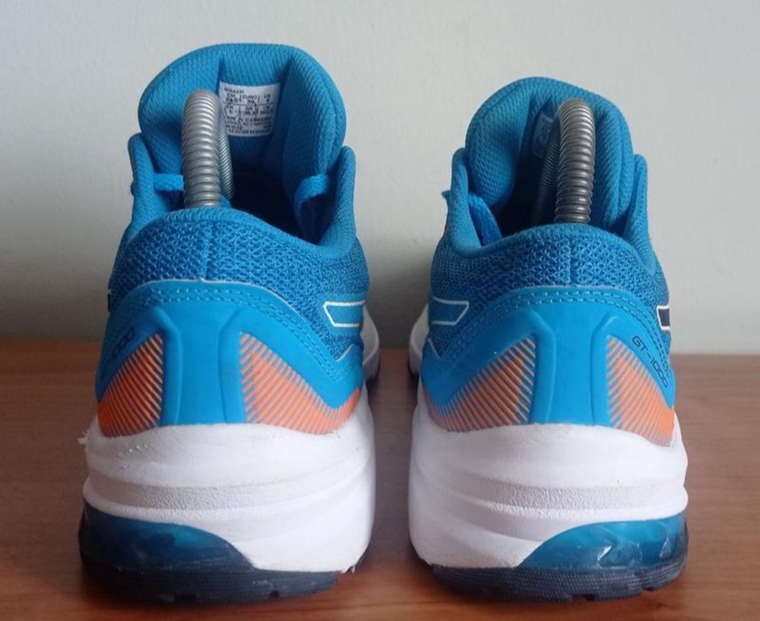 Оригінальні кросівки Asics G1000 розмір39