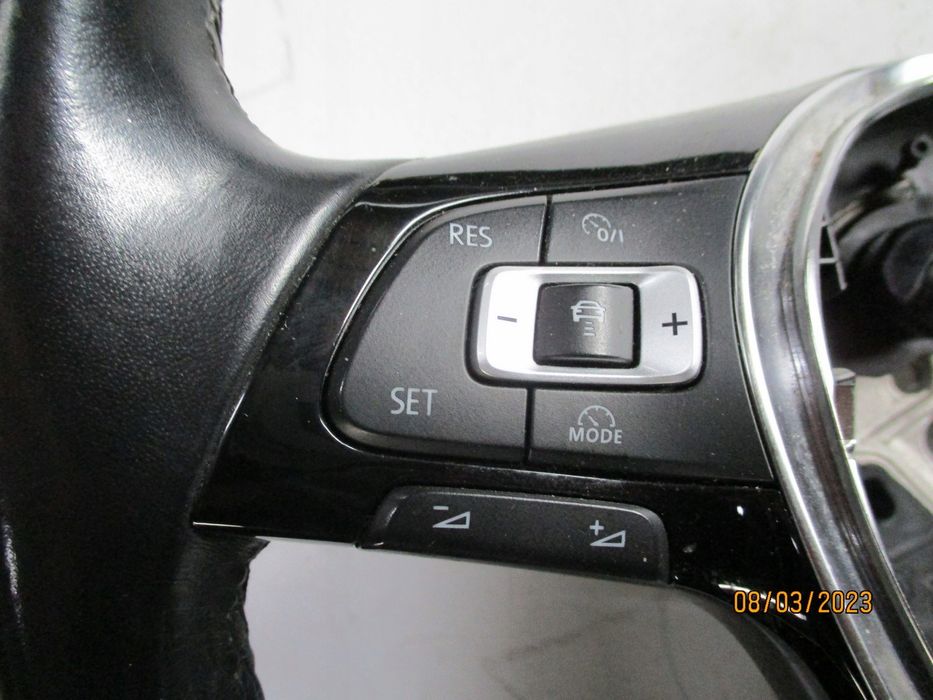 KIEROWNICA VW Tiguan 5NA