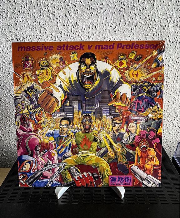massive attack - купити CD, DVD диски - Ціна на OLX.ua