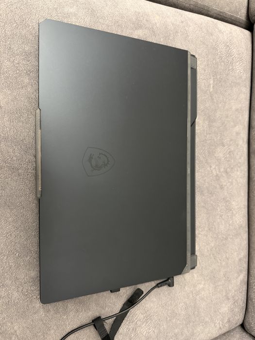 Okazja Laptop MSI Cyborg Gwarancja rtx4050 32gb i7-13620h SSD1024