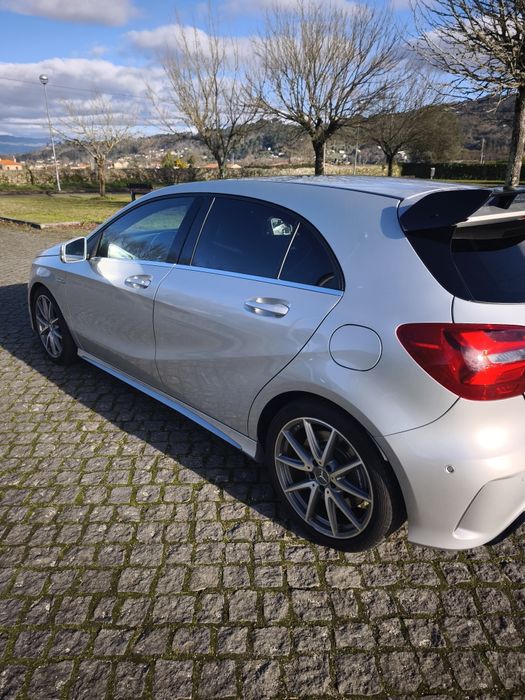 Mercedes a45 impecável