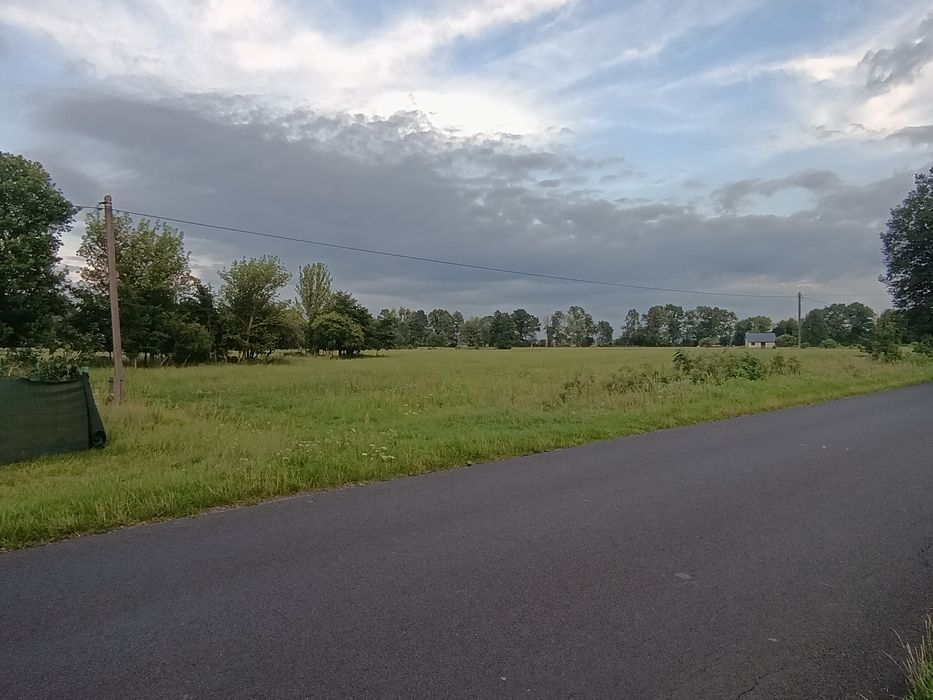 Działki budowlane na sprzedaż