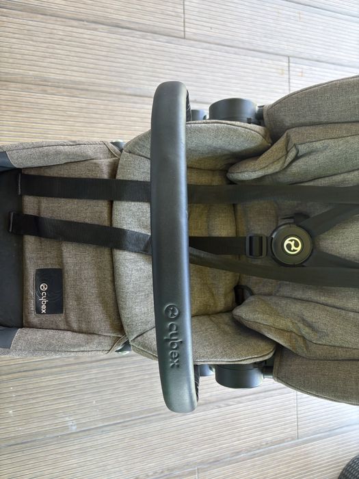 Carrinho Cybex Priam Platinum – Cor Grey/Beige