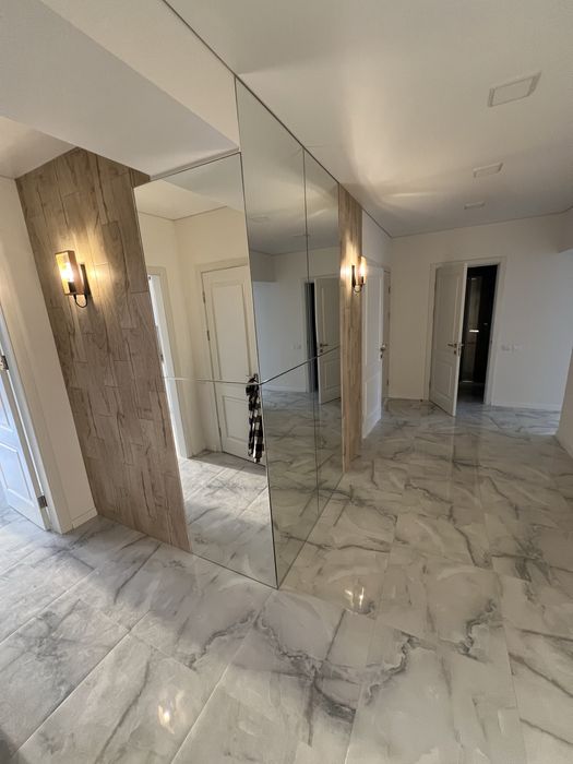 Вкладання плитки, плиточник.