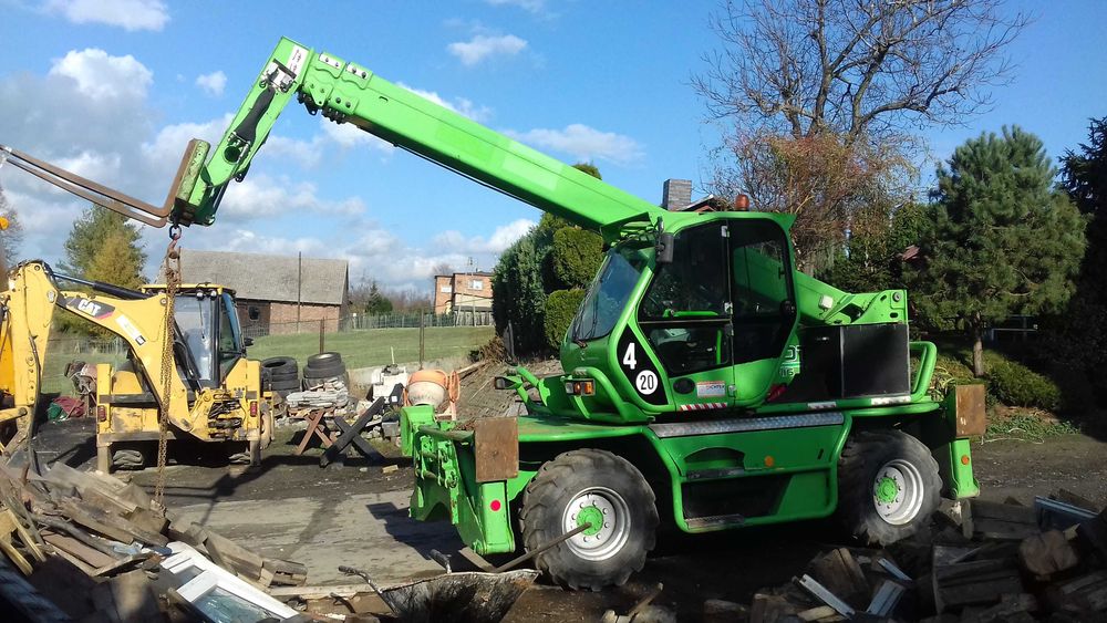 Usługi ładowarką z operatorem Wynajem ładowarek Merlo, Usługa Zwyżką