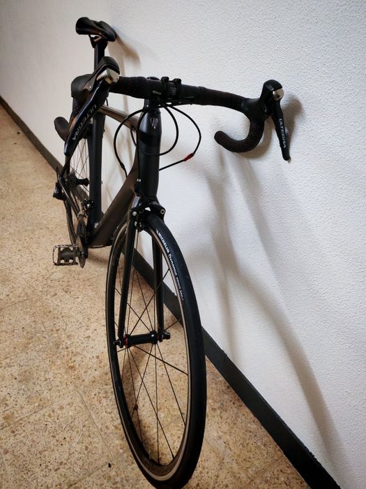 Trek Emonda SL5 em carbono – Ultegra 11v