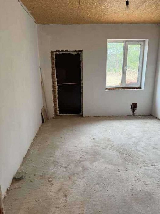 Ваш Сосновий Рай: Котедж Мрії в Гореничах