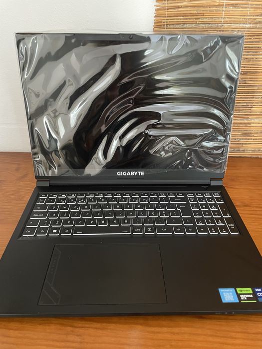 Vendo o meu G6 RC 56 (GIGABYTE)  c garantia