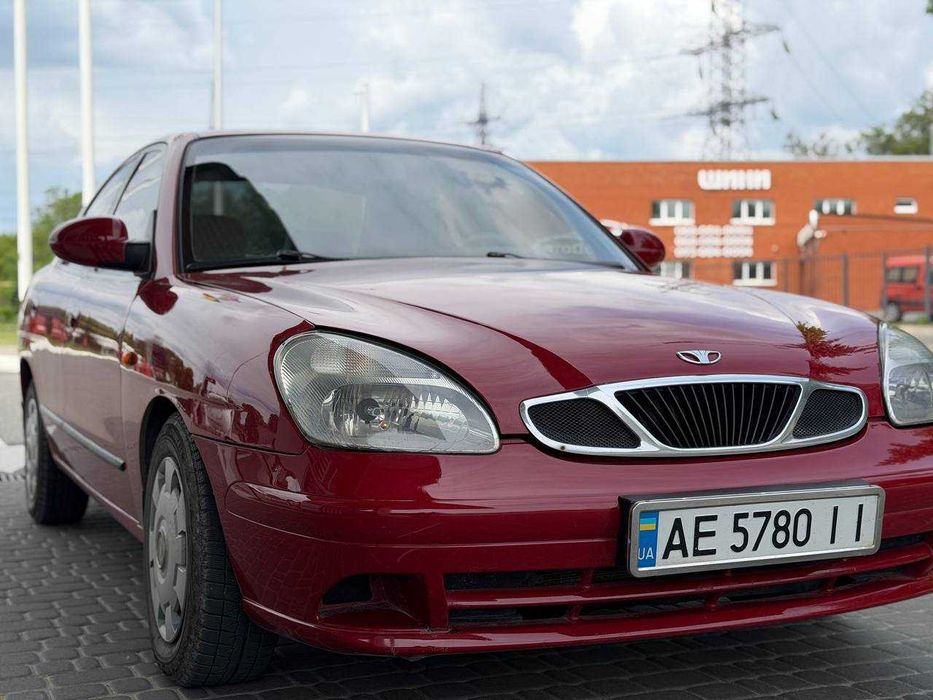 Продам Daewoo Nubira 2003г 2.0газ\бен