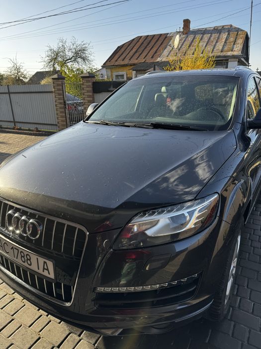 Продам Audi q7 3.0 tfsi