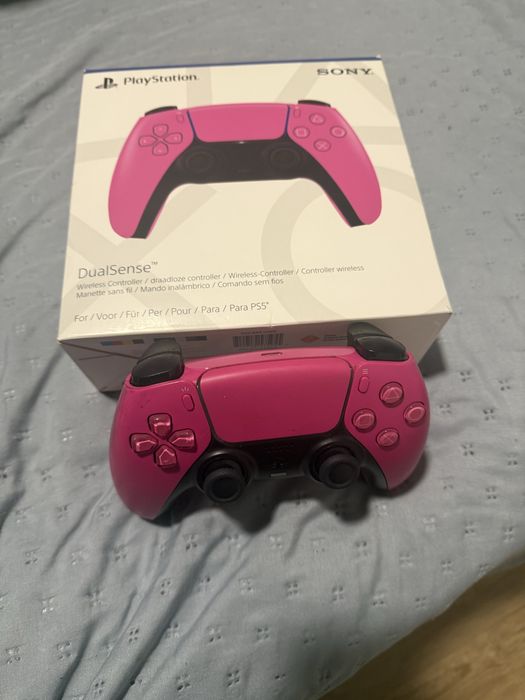Playstation 5 Digital c/ caixa e 3 comandos