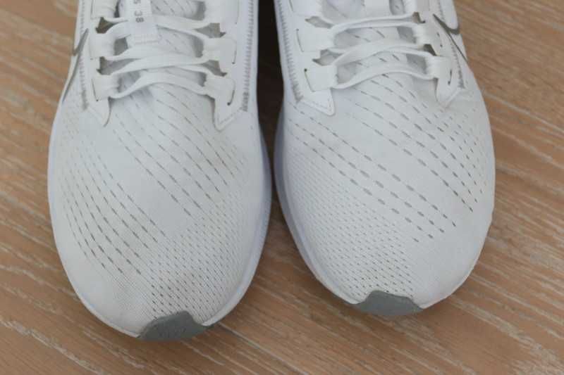 Nike Pegasus 38 bez wad 41