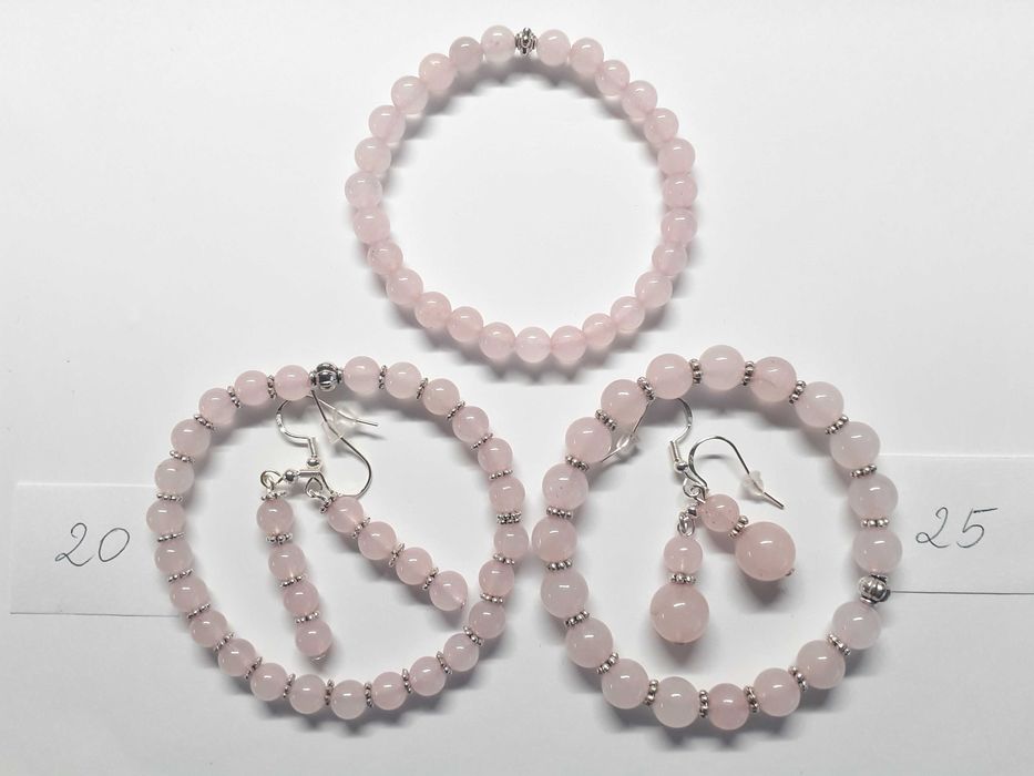Komplet biżuterii kamień kwarc różowy - bransoletka i kolczyki różne
