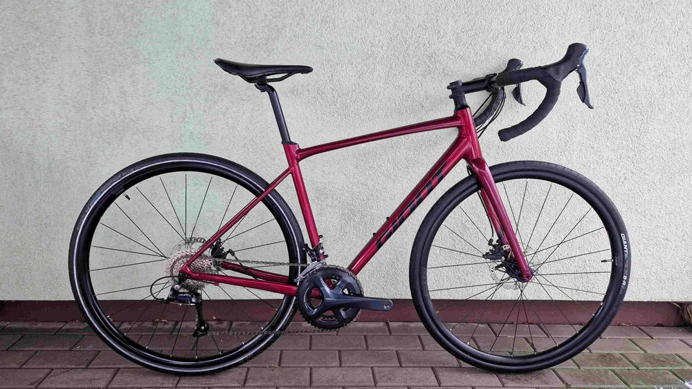 GIANT contend AR SORA alu CARBON gravel endurance rM i L
