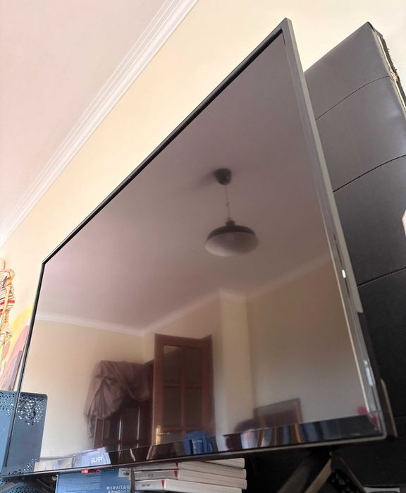 Smart TV 109cm 43" Full HD LED Silver, Excelente estado