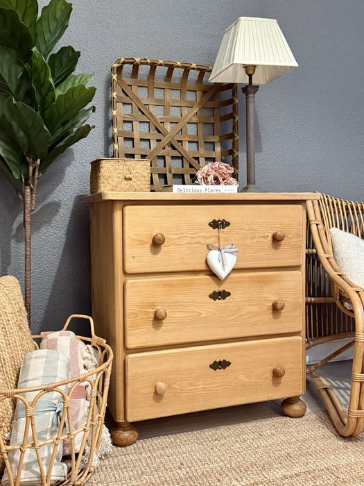 comoda, camiseiro, aparador, provencal, casquinha, antigo, rustico