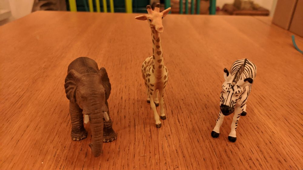 Schleich figurki żyrafa, słoń, zebra