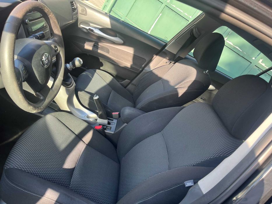 Toyota Auris 1.3vvti 2010