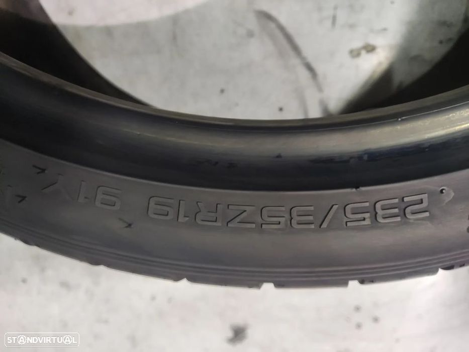 2 pneus semi novos 235-35r19 hankook - oferta dos portes